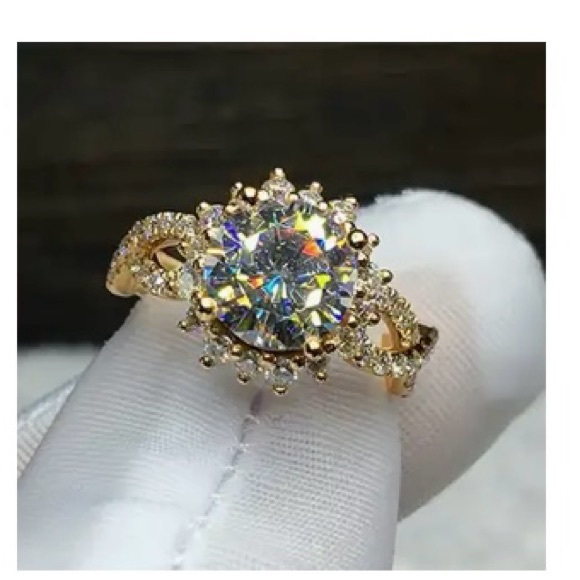 Source Unknown Jewelry - Cubic Zirconia Round Ring - gold - size 8
